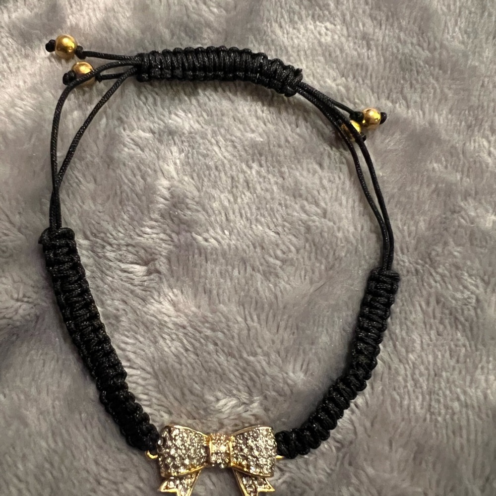 Juicy Couture Bolo Black Cord\Rhinestone Bow\Gold Tone Bead Bracelet, excellent - Picture 2 of 5